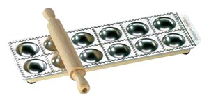 Foremki do ravioli 12 szt + wałek Kuchenprofi KU-0803100000 + Wysyłka już od 8,90 zł oraz 5% rabatu na hasło JESIEŃ